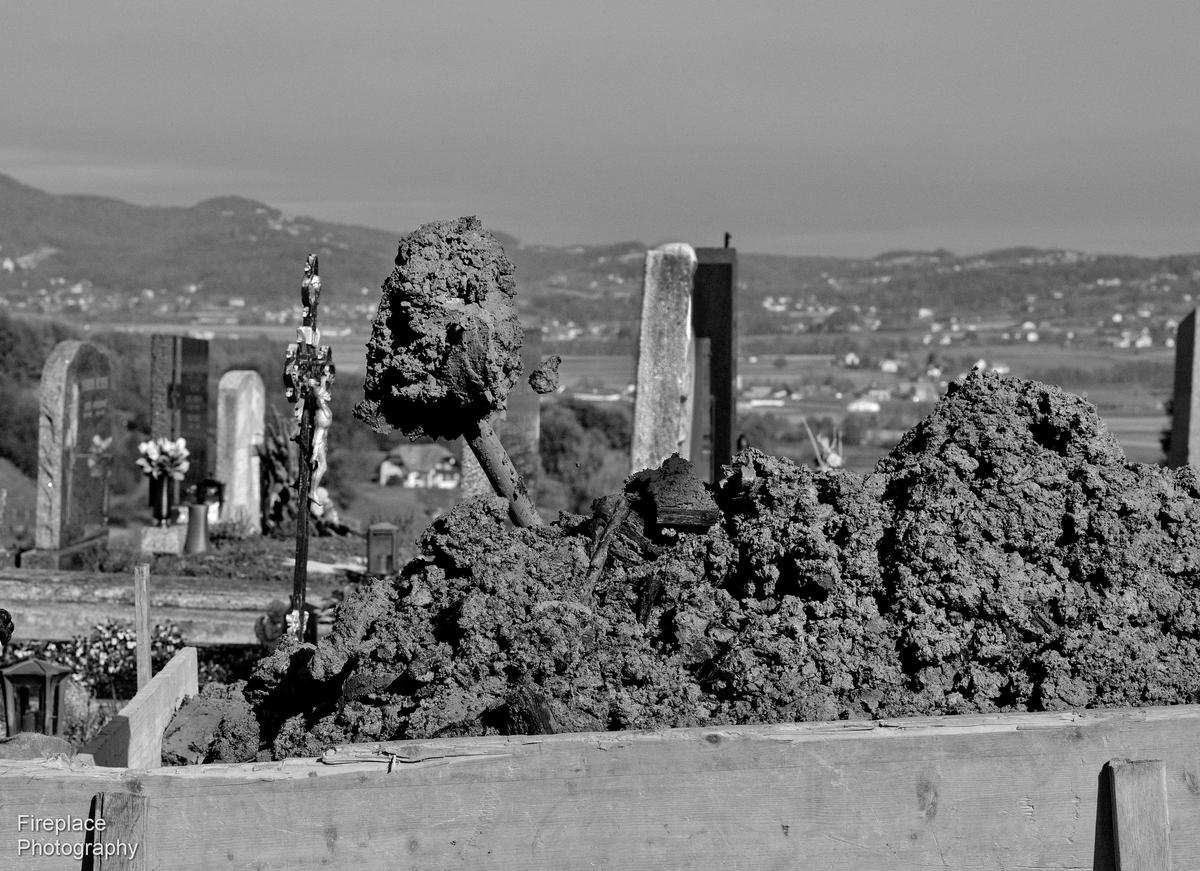 DSC_1396 B&W a smaller.JPG