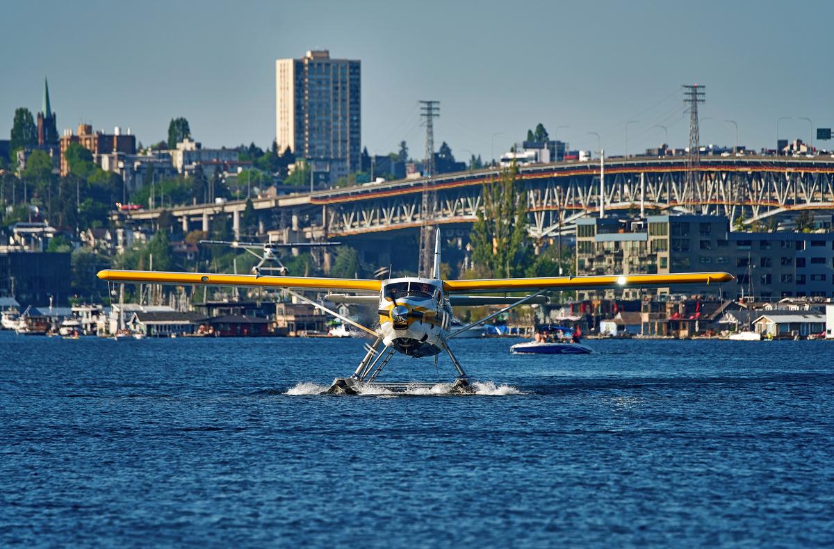lake-union-kenmore-01-small-crop.jpg