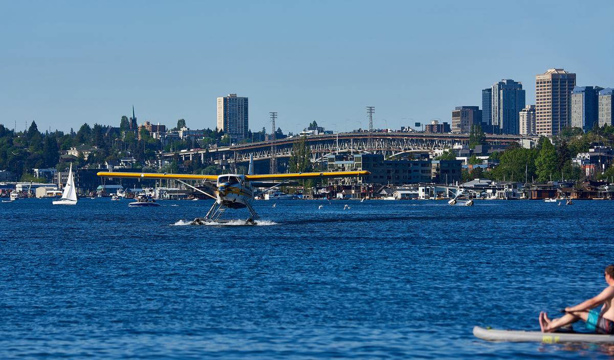 lake-union-kenmore-02-small-crop.jpg