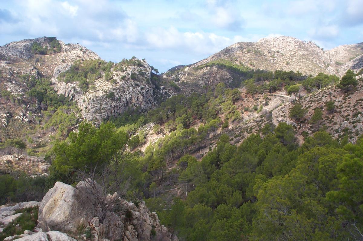 282 The mountains near S'Arraco.jpg