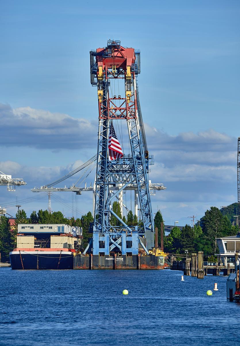 heavy-lift-crane-small.jpg