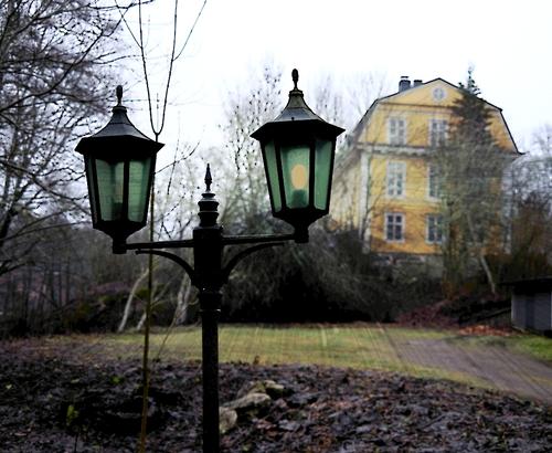 one lamp lit.jpg