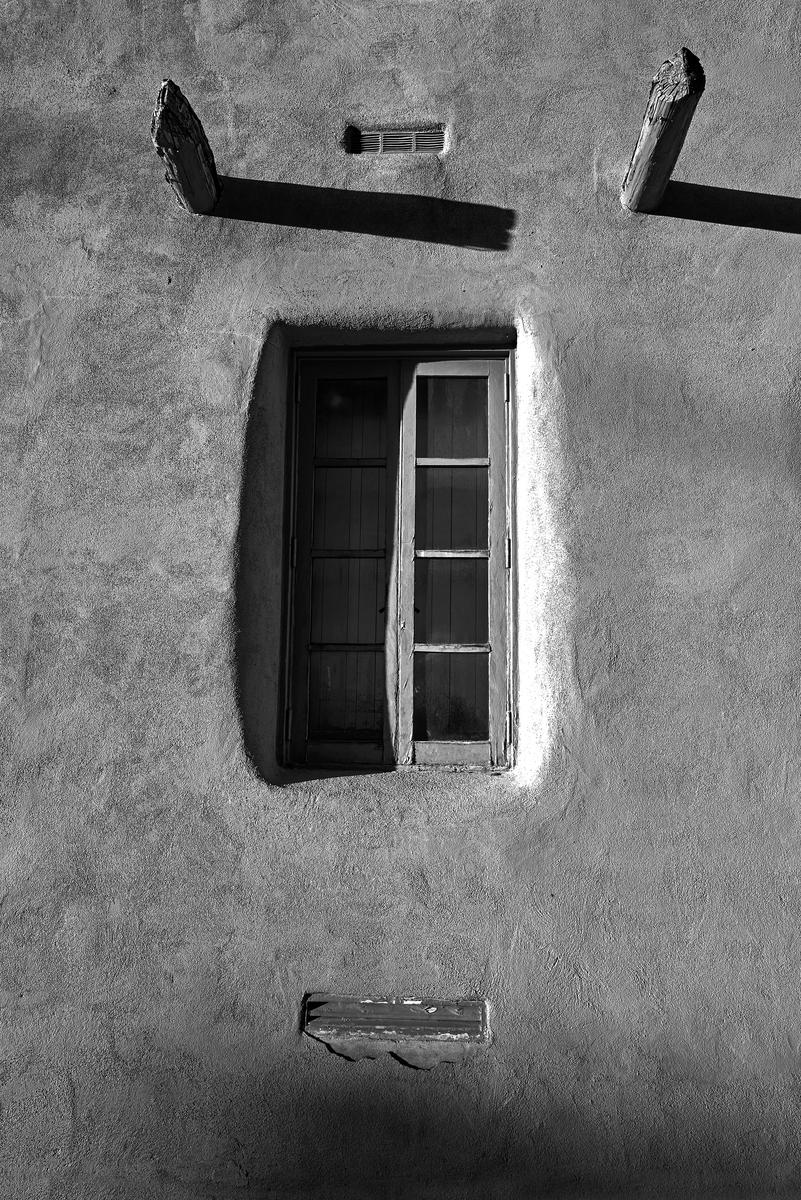 facade-BW.jpg