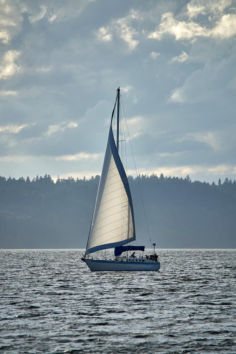 east-passage-sail-small.jpg