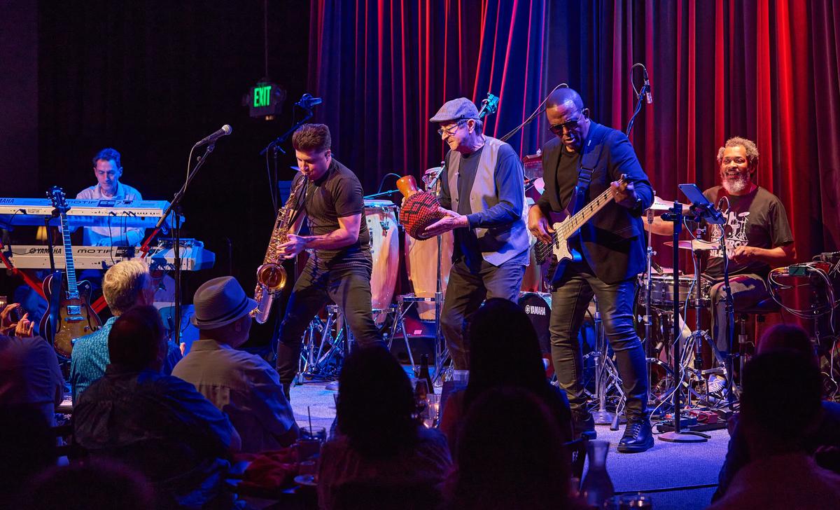 vincent-ingala-band-01-crop-small.jpg